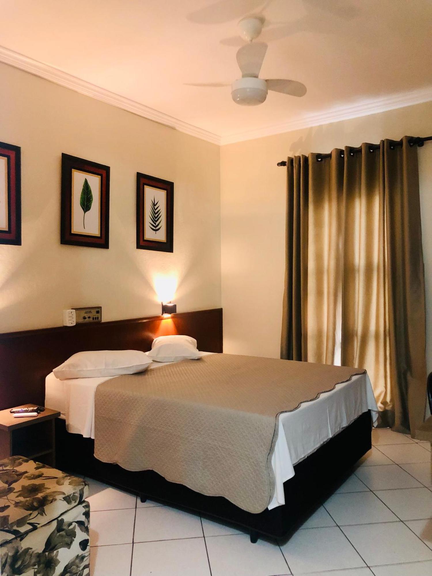 Hotel de Minas Caxambu Bagian luar foto
